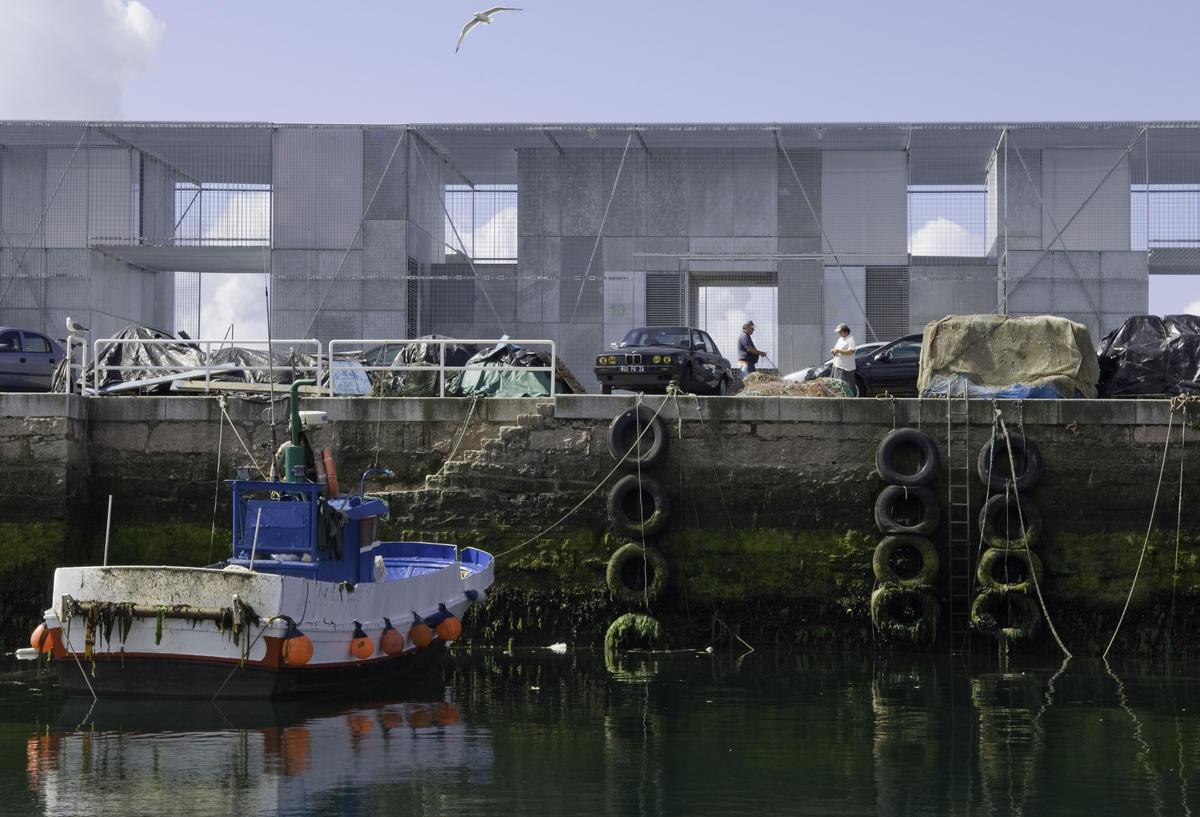 Departamentos para pescadores en cangas 2005-2007