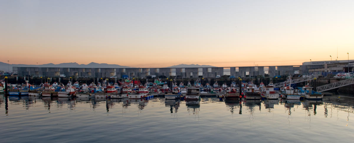 Departamentos para pescadores en cangas 2005-2007