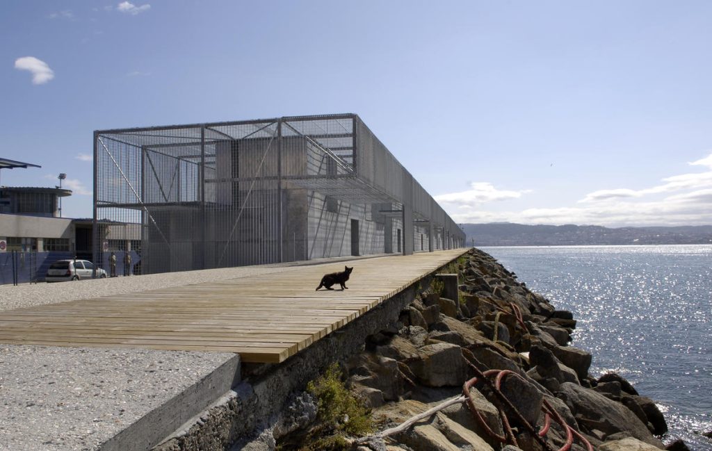 Departamentos para pescadores en cangas 2005-2007
